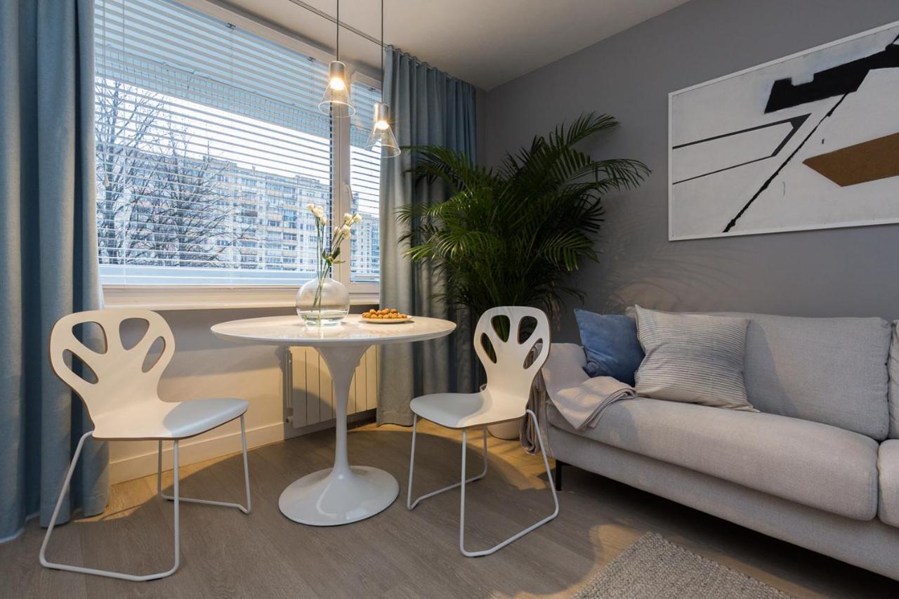 Apartament Bielany 3 Min From Metro With 5-Meals Per Day Diet Catering, Air Conditioning And Free Parking ワルシャワ エクステリア 写真